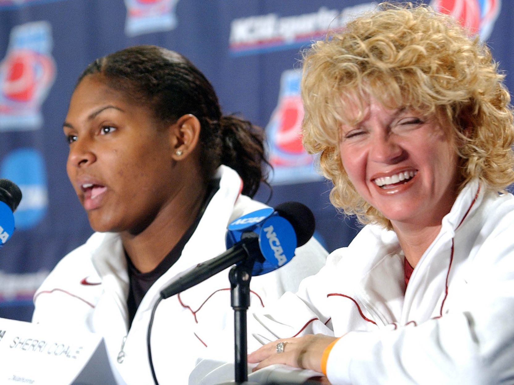 Courtney Paris returning to OU